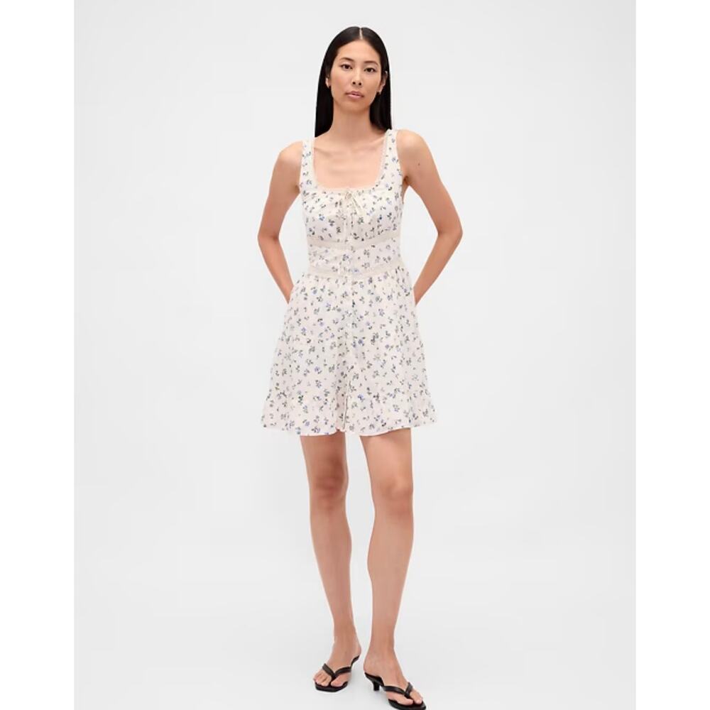 Gap Gauzy Lace Trimmed Mini Dress With Scoop Neck and Tank straps. Women’s L